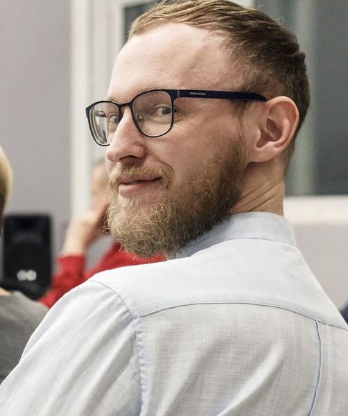 Файл:Манаков.jpg
